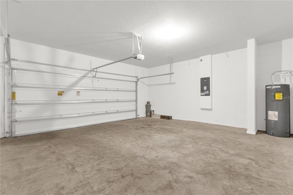 4556 Homestead Trail St. Cloud, FL 34772 - Photo 23 of 31 a view of an empty room