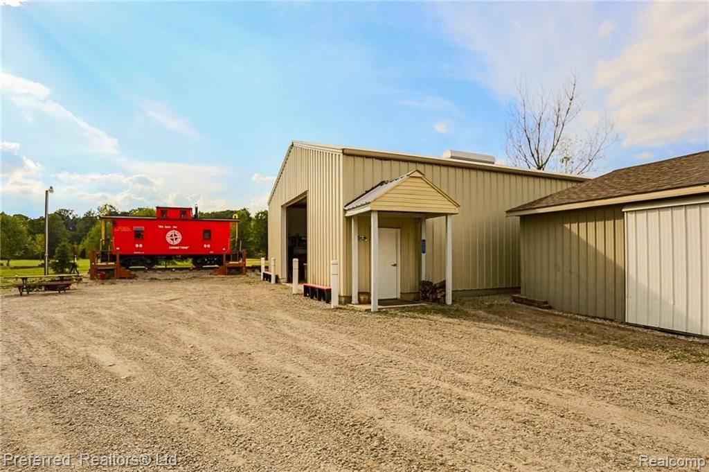 23950 Clark Road Belleville, MI 48111 - Photo 54 of 60