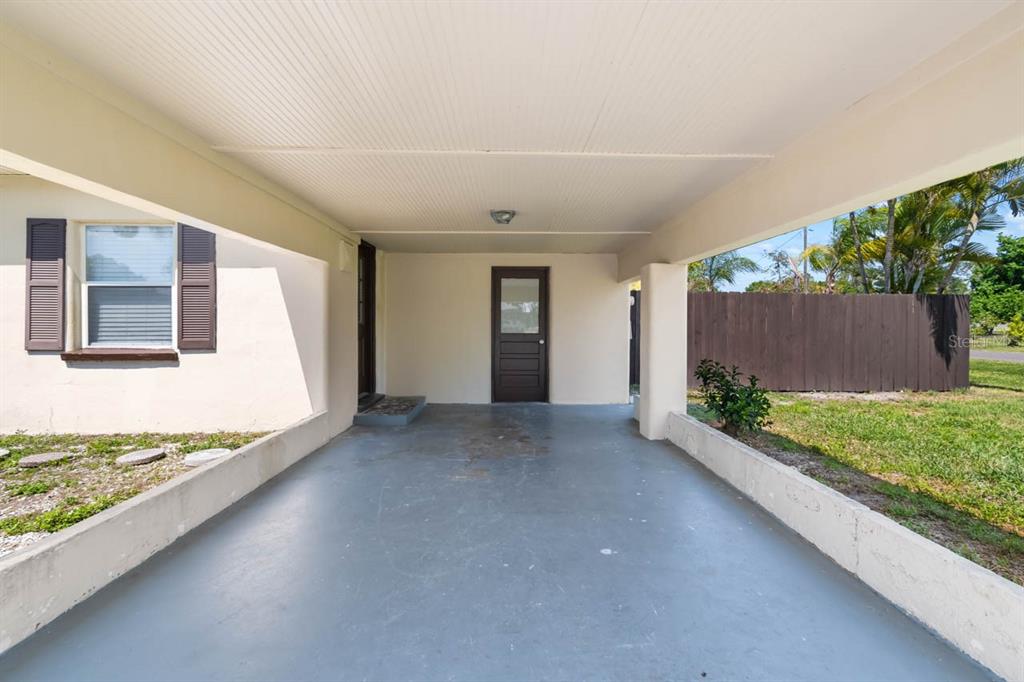 301 5th Avenue Northwest Ruskin, FL 33570 - Photo 23 of 48