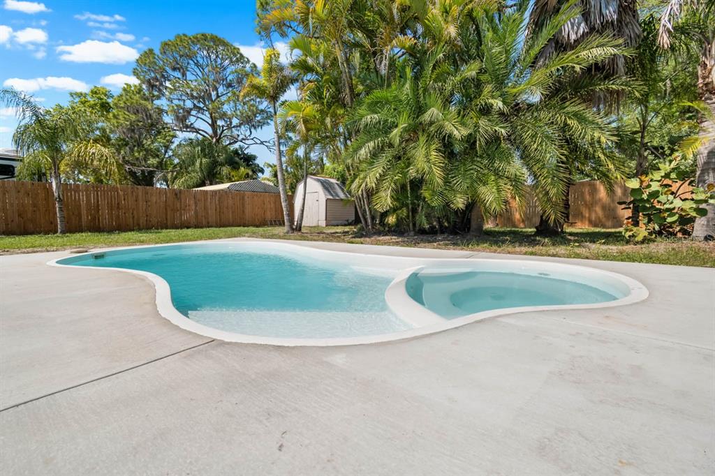 301 5th Avenue Northwest Ruskin, FL 33570 - Photo 25 of 48