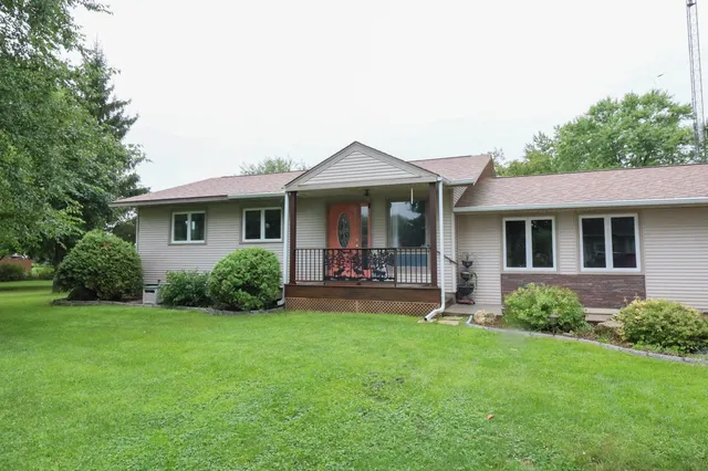 $335,000 | N6213 Fox Street, Onalaska, WI 54650