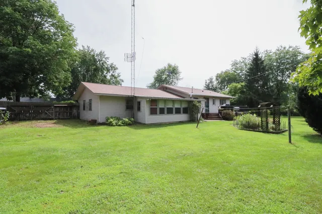 $335,000 | N6213 Fox Street, Onalaska, WI 54650