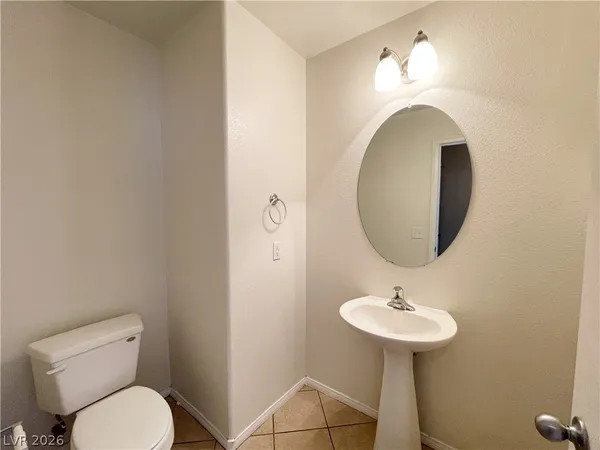 $2,140 | 10519 Allegrini Drive, Las Vegas, NV 89141