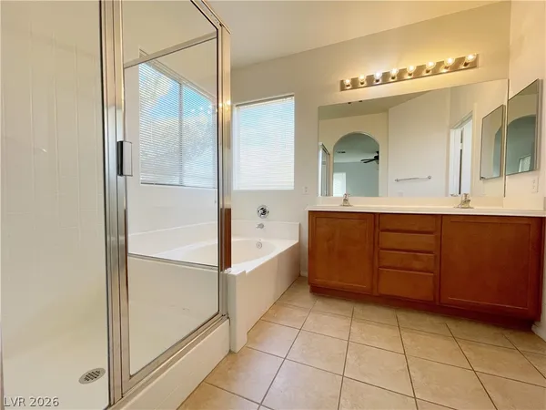 $2,140 | 10519 Allegrini Drive, Las Vegas, NV 89141