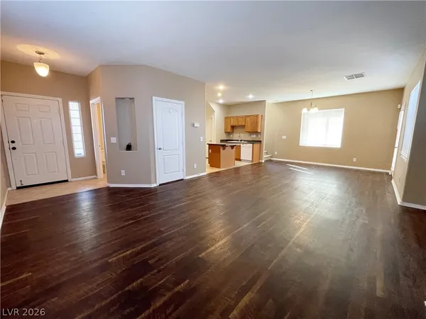 $2,140 | 10519 Allegrini Drive, Las Vegas, NV 89141