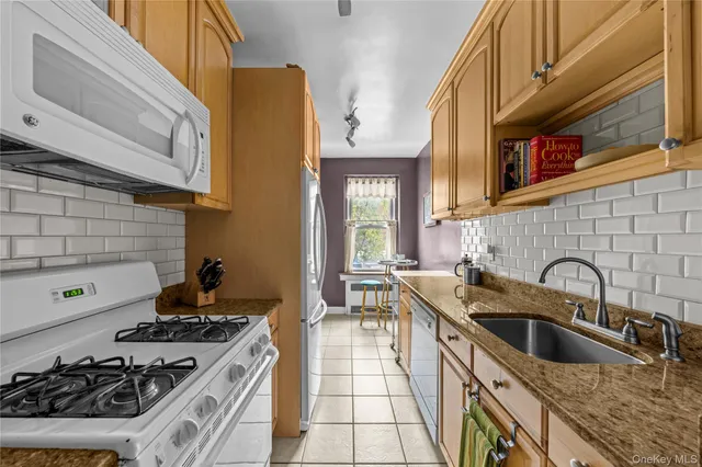 $398,000 | 35-05 72nd Street, Unit 2E | Jackson Heights