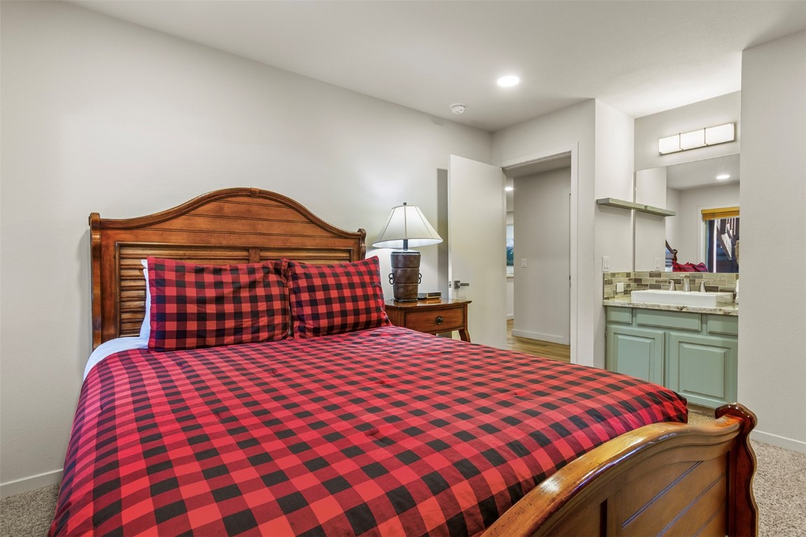 620 4 O Clock Road, Unit 128 Breckenridge, CO 80424 - Photo 16 of 32 Gallery Image 16