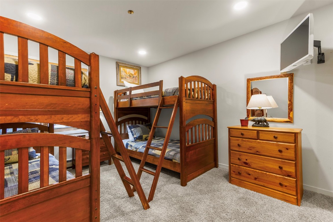 620 4 O Clock Road, Unit 128 Breckenridge, CO 80424 - Photo 19 of 32 Gallery Image 19