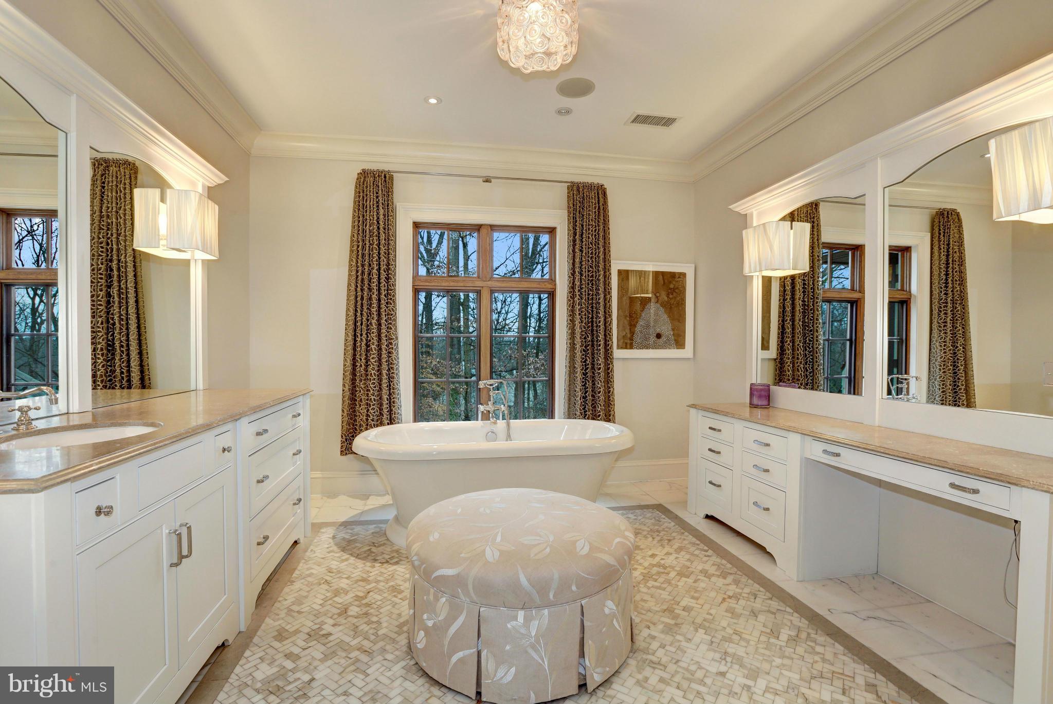 9121 Burdette Road Bethesda, MD 20817 - Photo 19 of 30 Her Bath (Master)