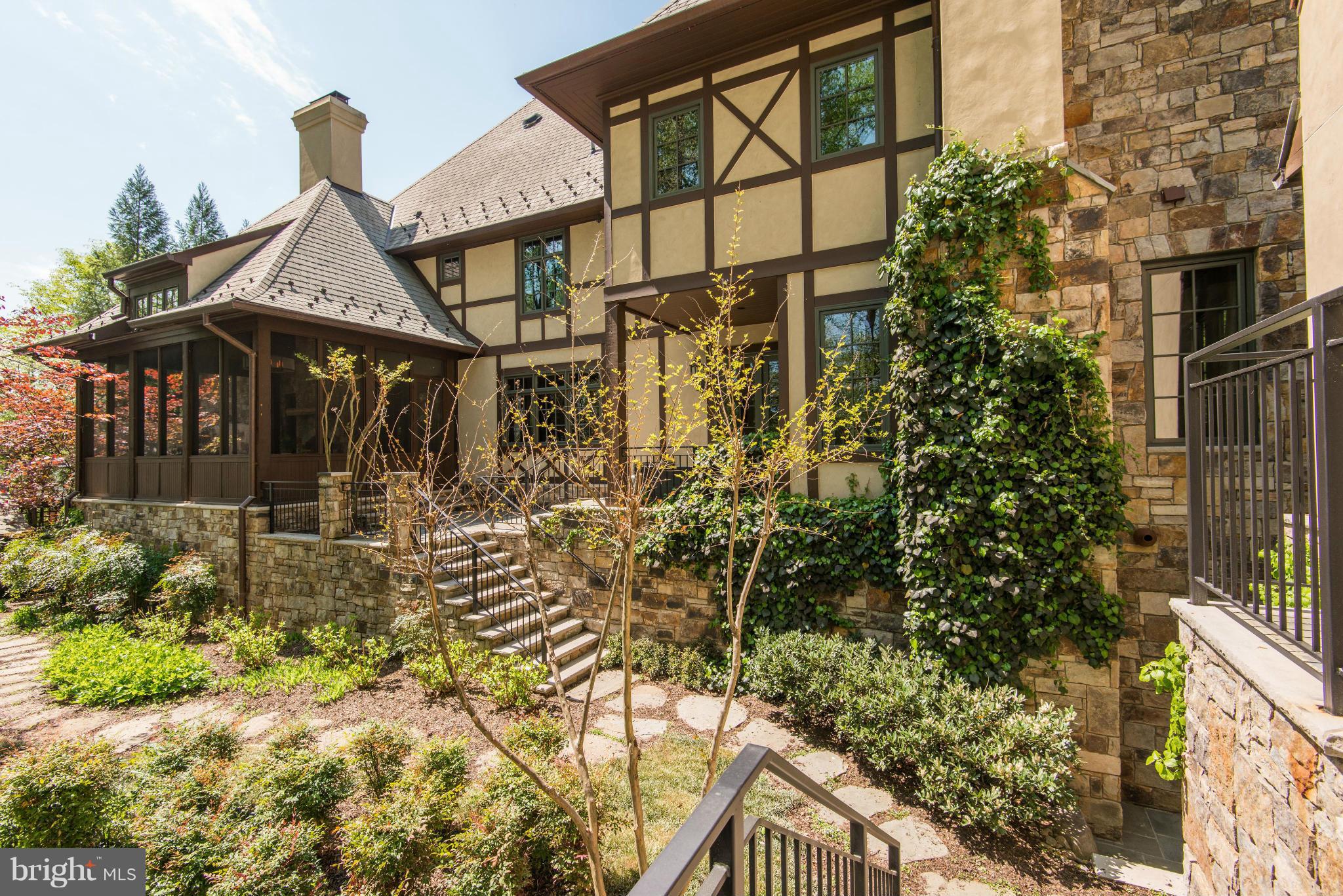 9121 Burdette Road Bethesda, MD 20817 - Photo 29 of 30 Exterior (Rear)