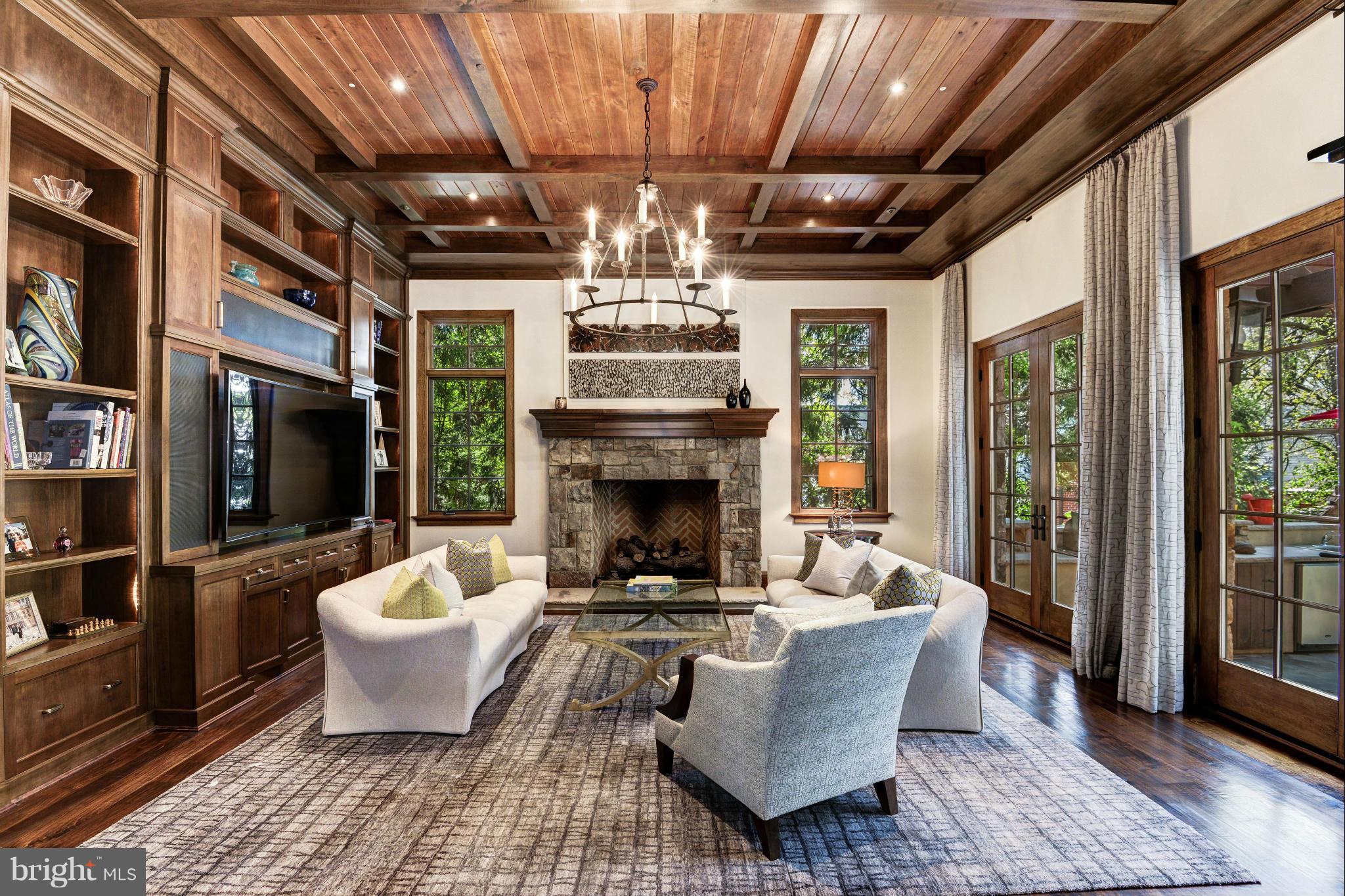 9121 Burdette Road Bethesda, MD 20817 - Photo 9 of 30 Family Room