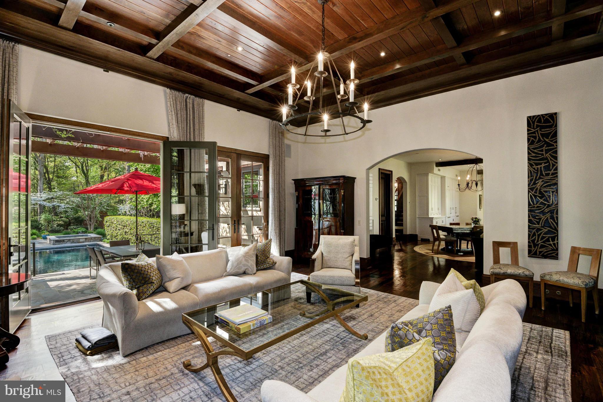 9121 Burdette Road Bethesda, MD 20817 - Photo 10 of 30 Family Room