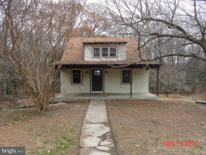 9310 Pardoe Road Lusby, MD 20657 - Photo 1 of 2 Exterior (Main)