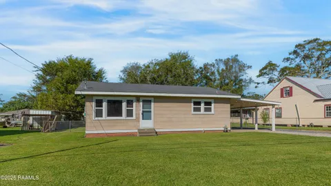 $86,000 | 1810 Chatsworth Road, Franklin, LA 70538