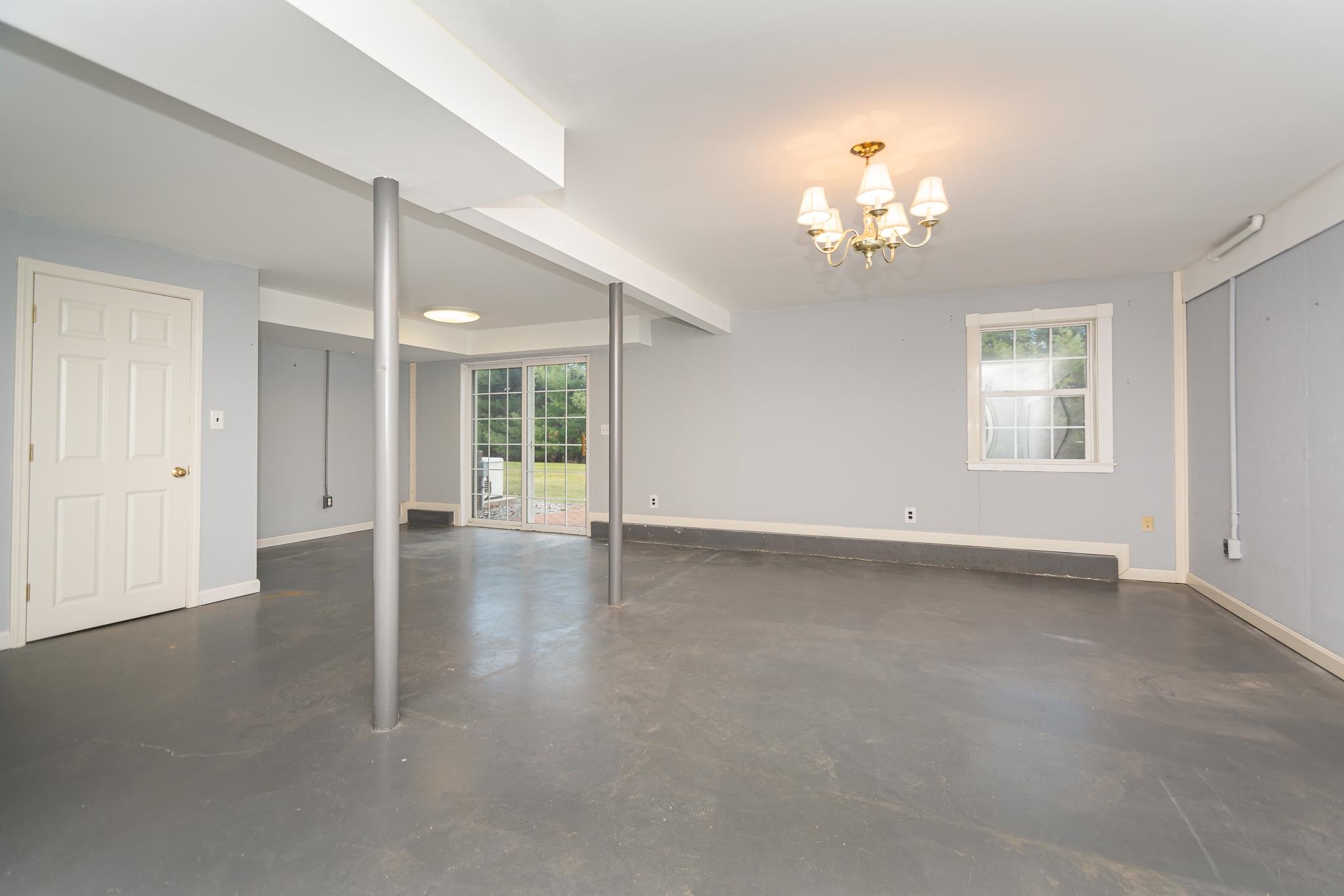 59 Pleasant Street Windham, NH 03087 - Photo 24 of 40 Gallery Image 24