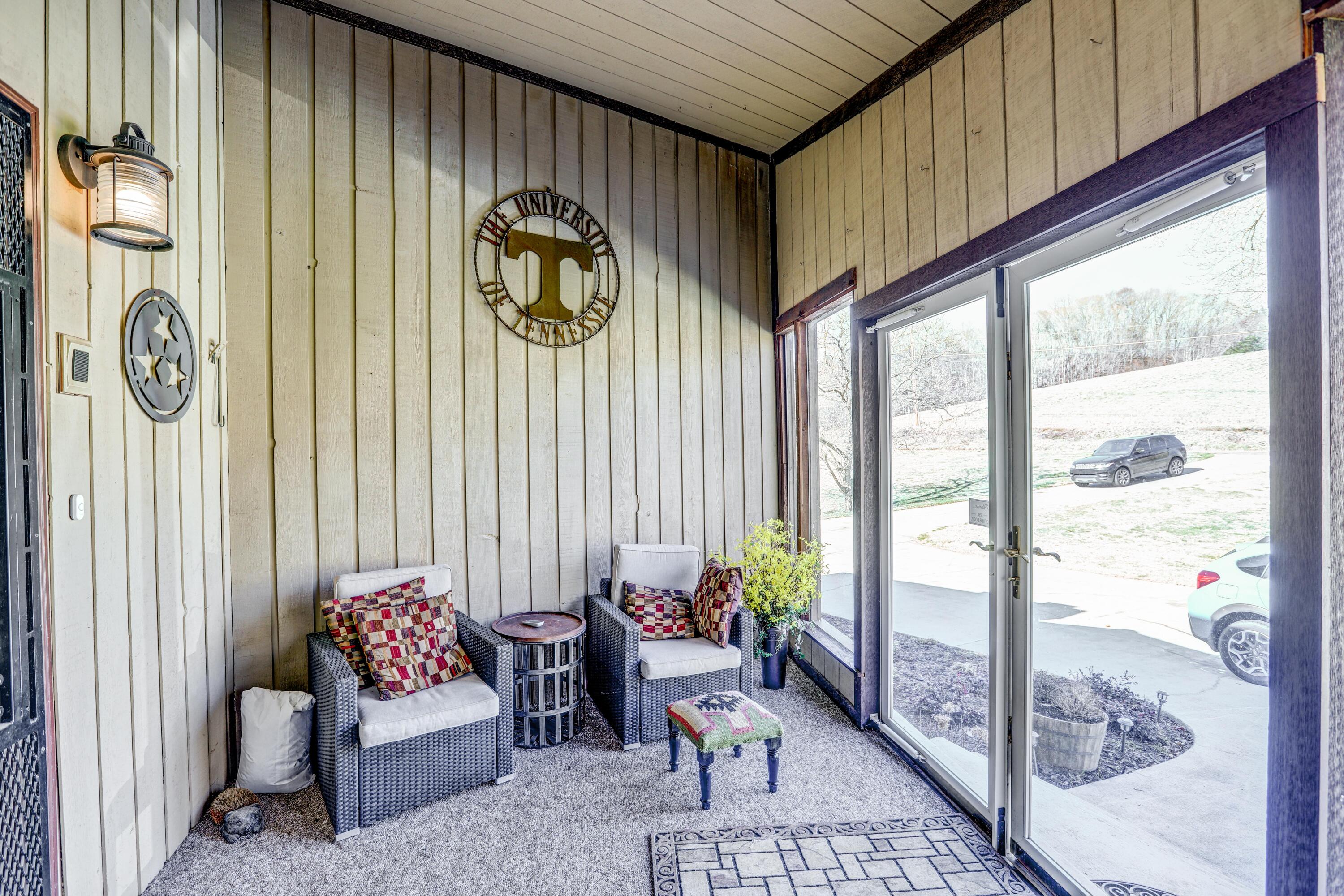 2987 Reservoir Road Kingsport, TN 37660 - Photo 2 of 137 B42A9028_29_30_31_32