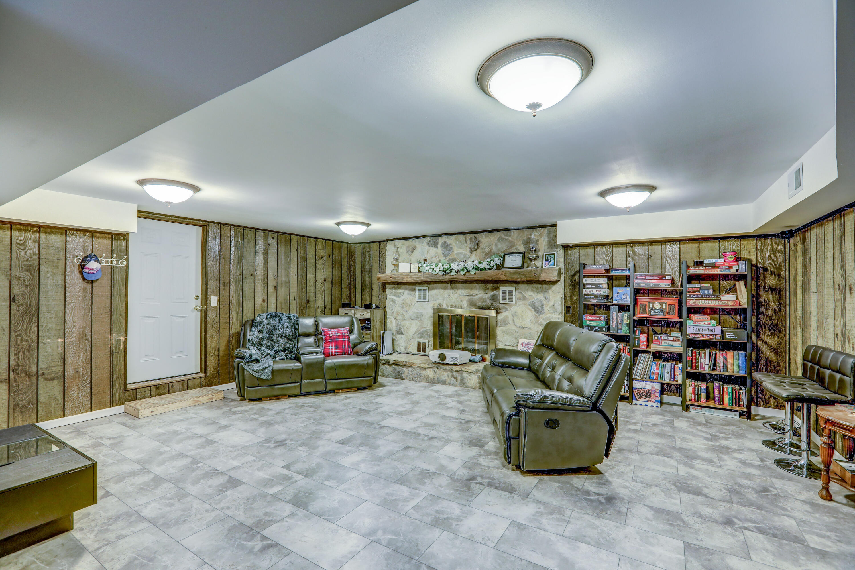 2987 Reservoir Road Kingsport, TN 37660 - Photo 42 of 137 B42A9233_4_5_6_7
