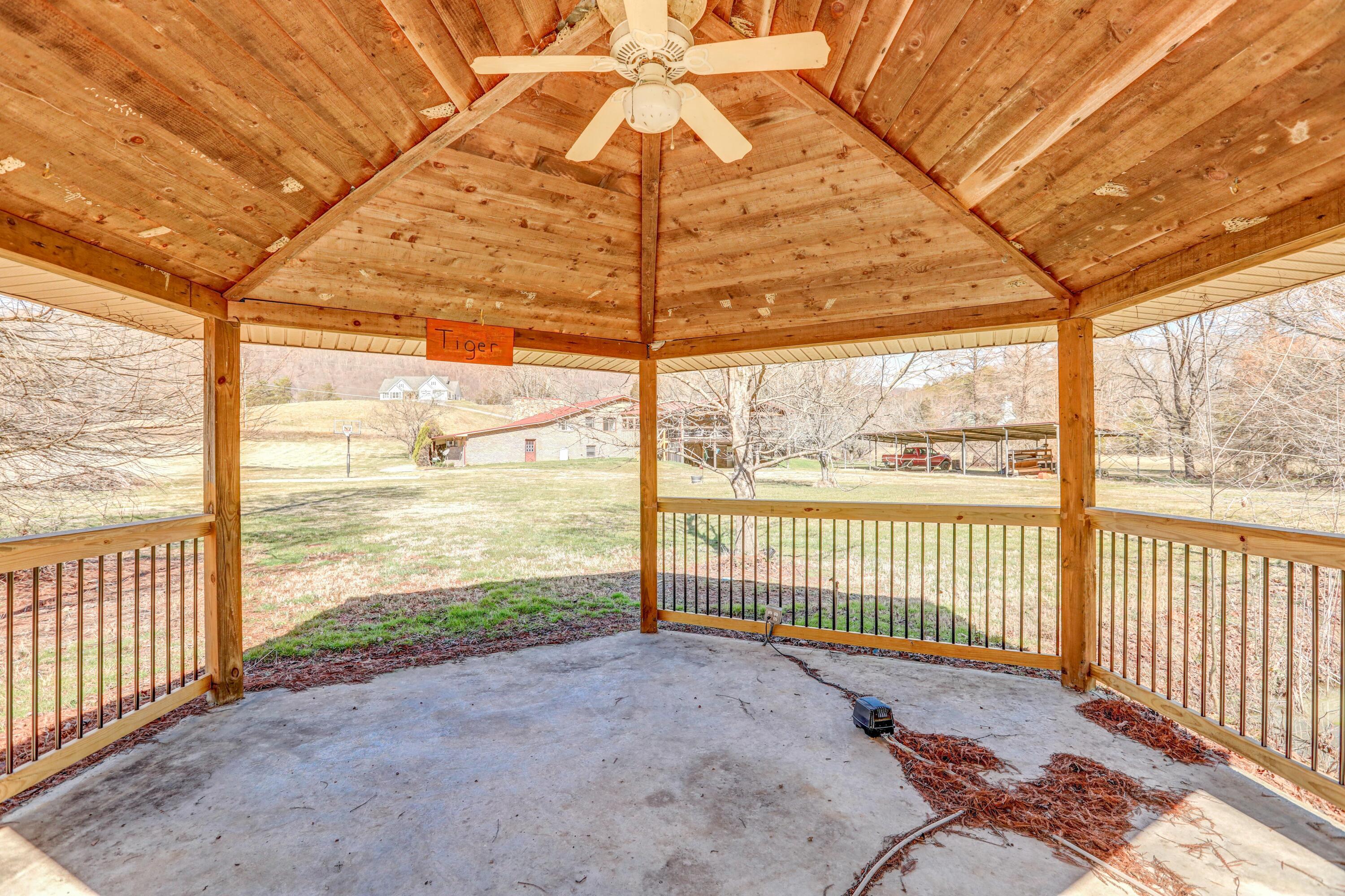 2987 Reservoir Road Kingsport, TN 37660 - Photo 88 of 137 B42A9463_4_5_6_7