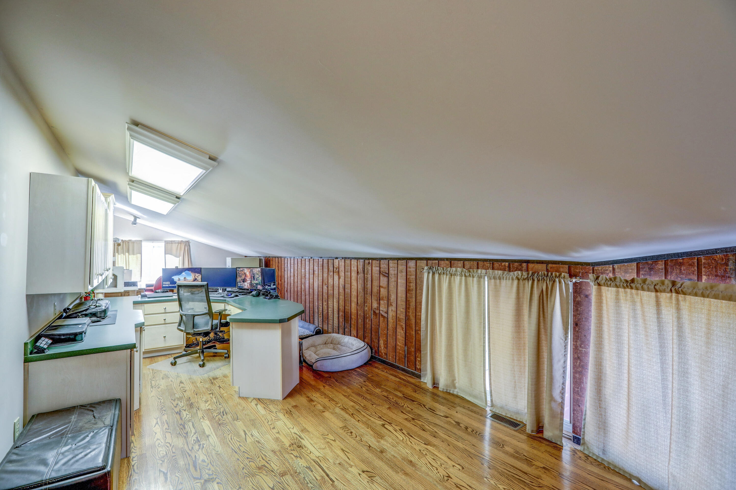 2987 Reservoir Road Kingsport, TN 37660 - Photo 10 of 137 B42A9068_69_70_71_72