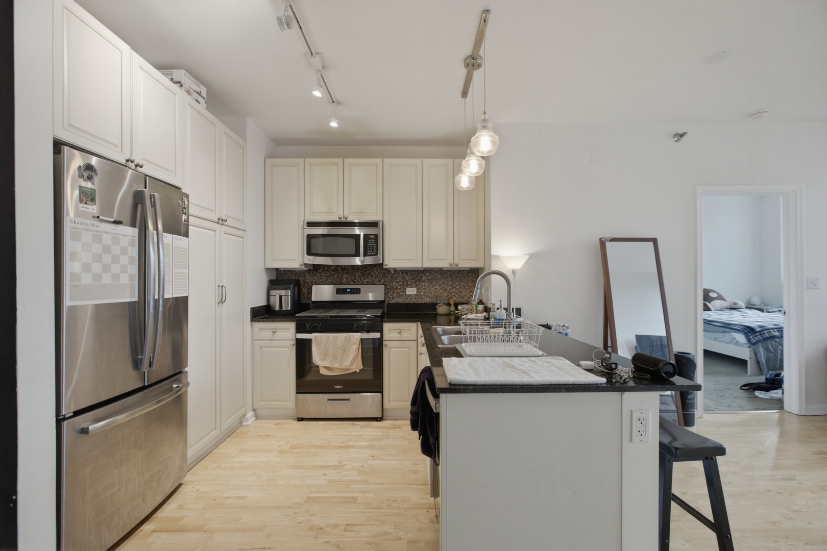 1255 South State Street, Unit 901 Chicago, IL 60605 - Photo 5 of 11