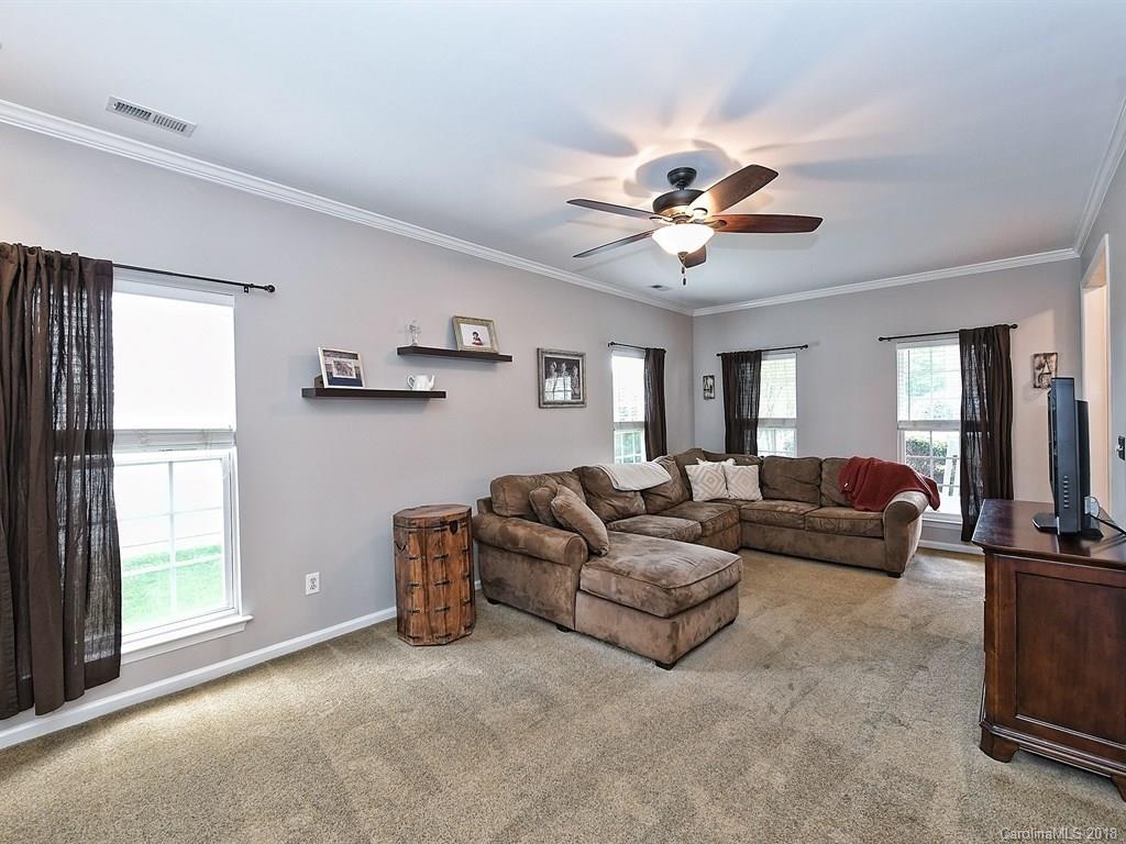 708 Warwick Way Fort Mill, SC 29708 - Photo 7 of 24