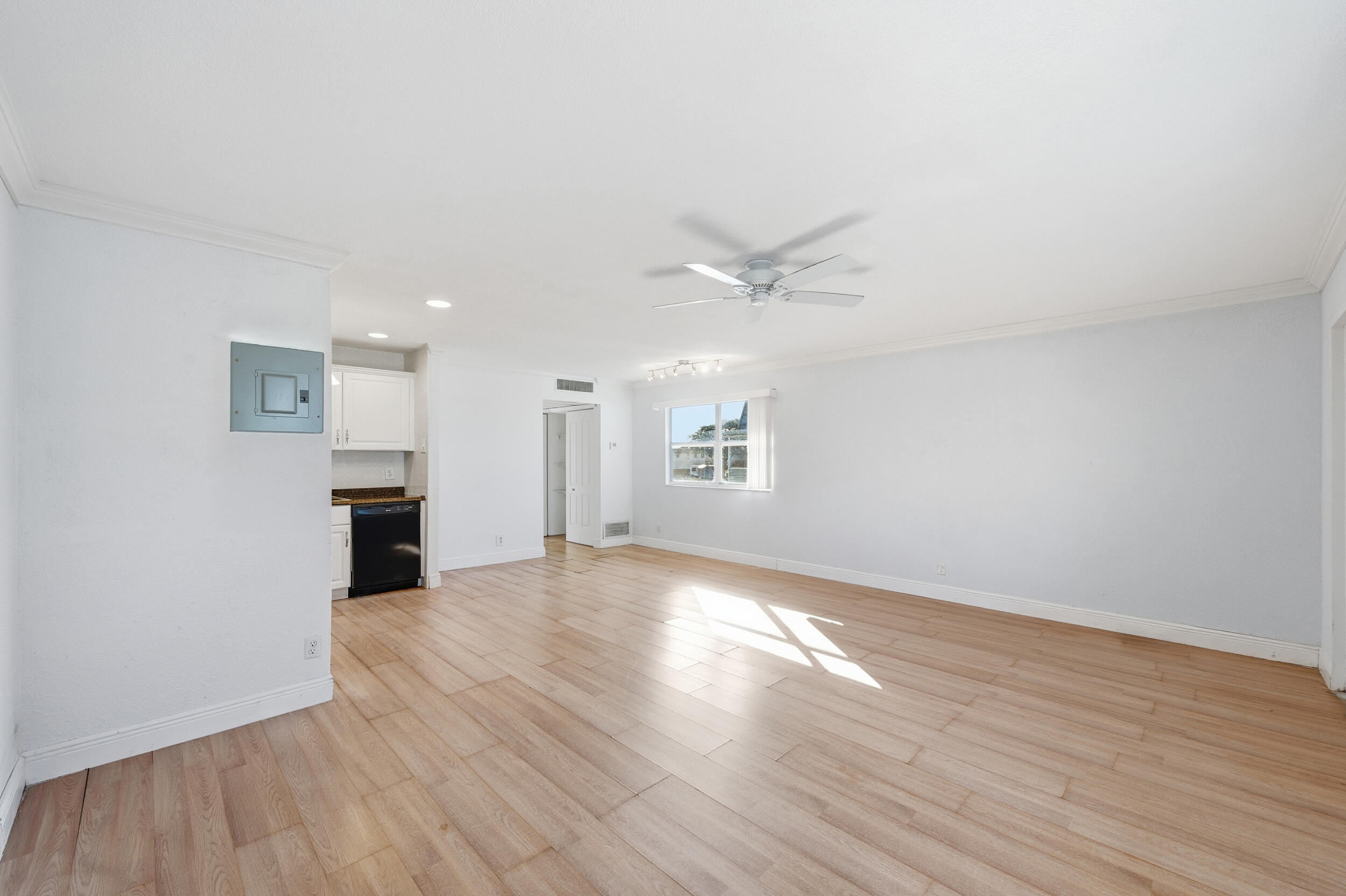 710 Monaco Court Delray Beach, FL 33446 - Photo 23 of 40 19_dsc_6631
