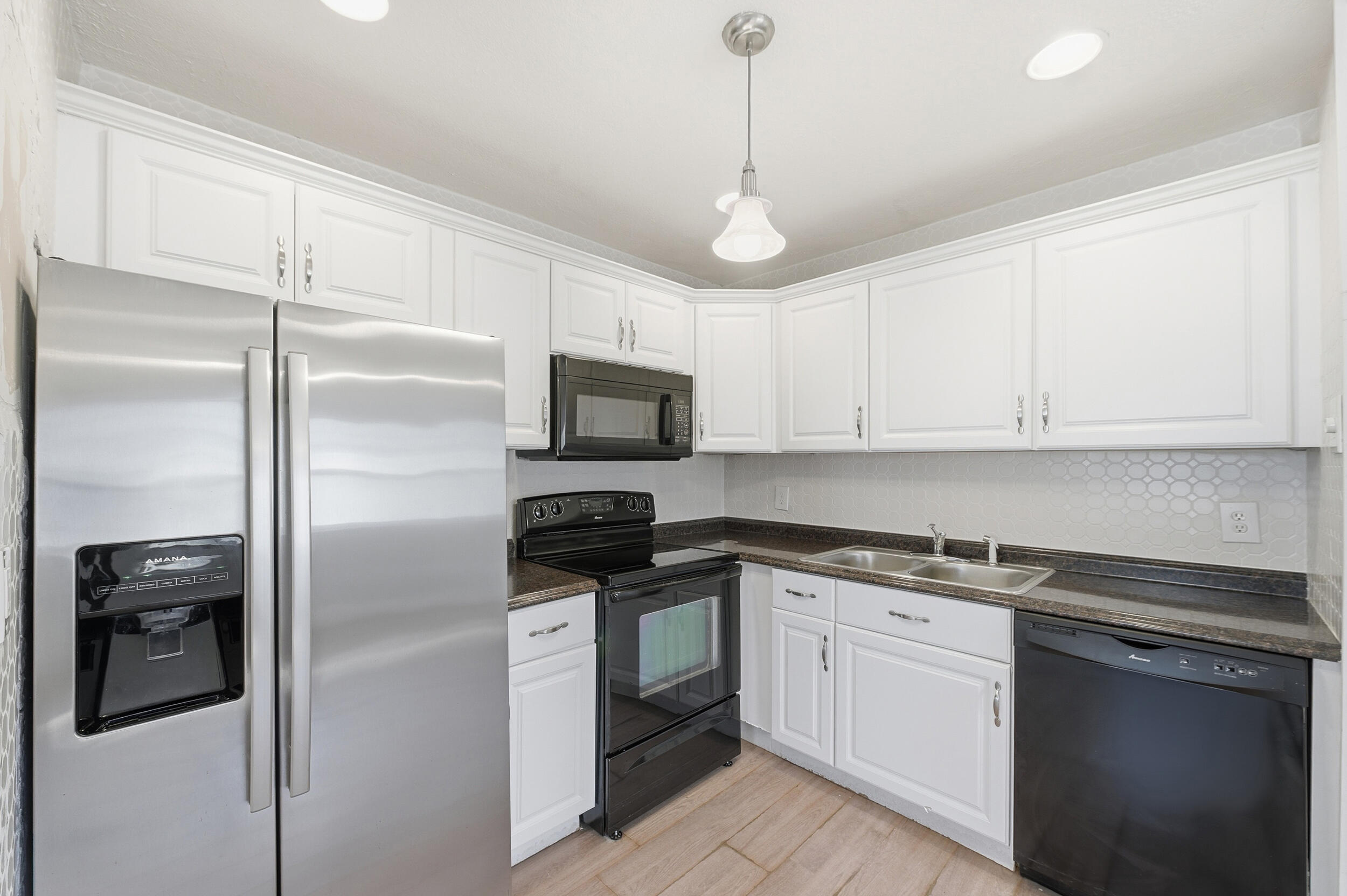 710 Monaco Court Delray Beach, FL 33446 - Photo 5 of 40 25_dsc_6646