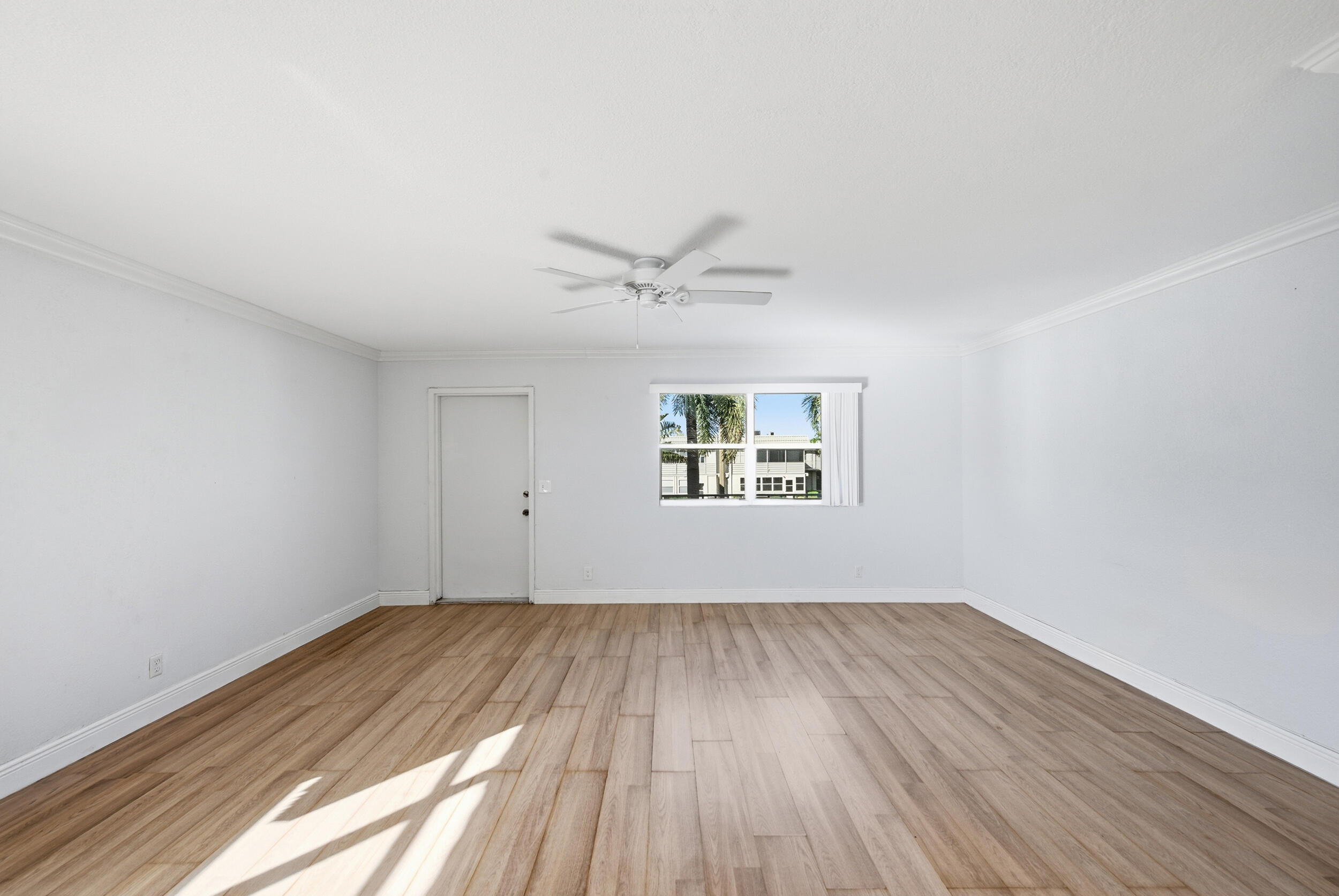 710 Monaco Court Delray Beach, FL 33446 - Photo 8 of 40 57_dsc_6751