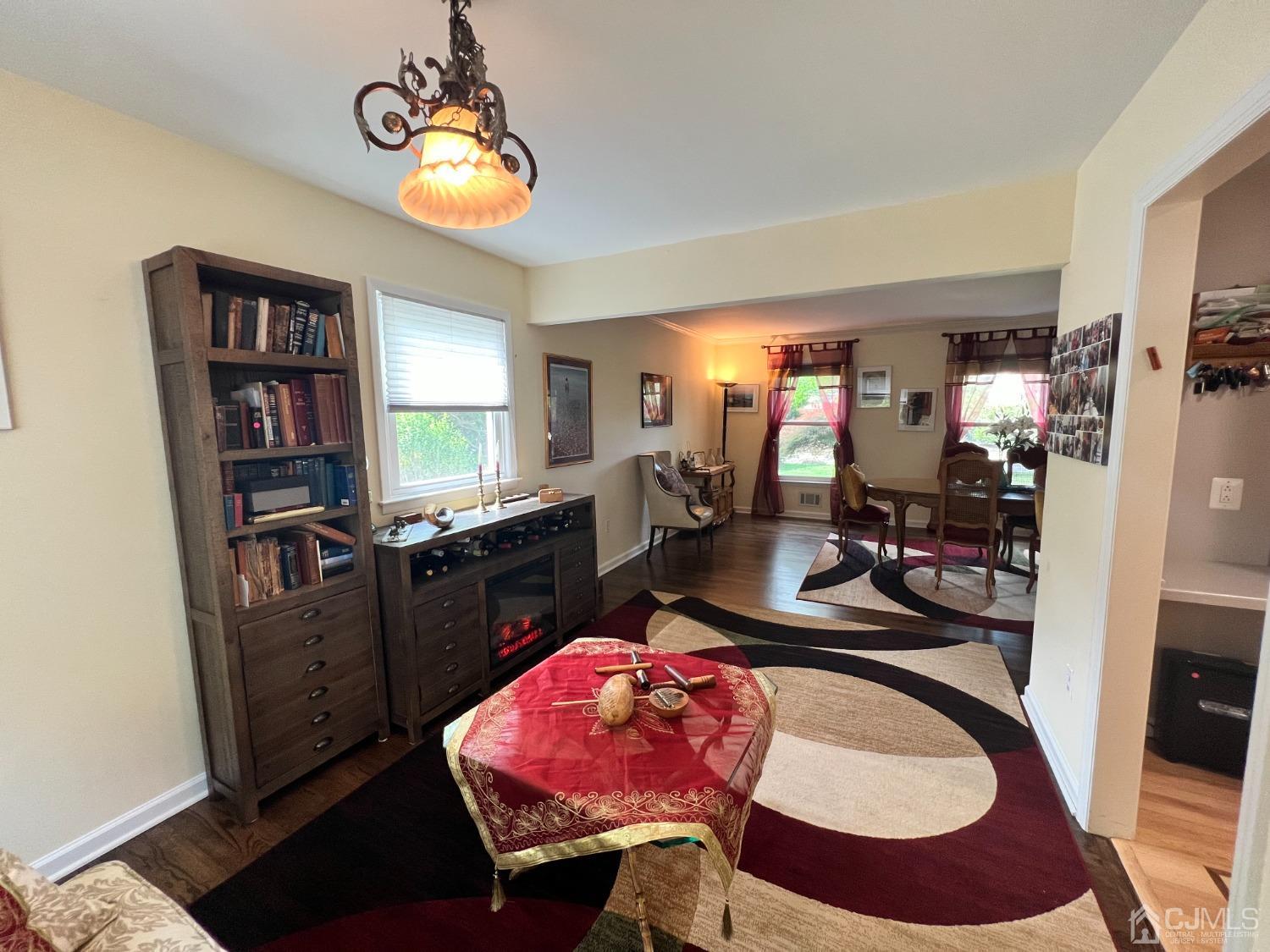 55 Winton Road East Brunswick, NJ 08816 - Photo 5 of 39