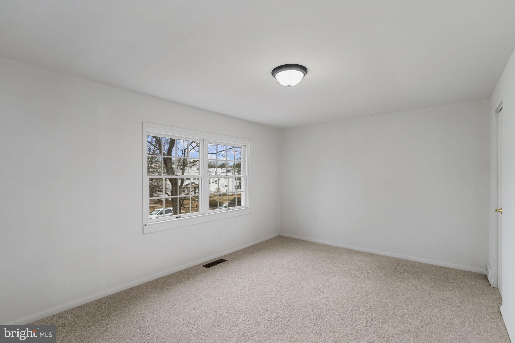 859 Andover Road Lansdale, PA 19446 - Photo 24 of 44 an empty room with a window
