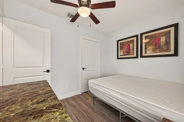 $2,500 | 4309 Beggs Street, Houston, TX 77009