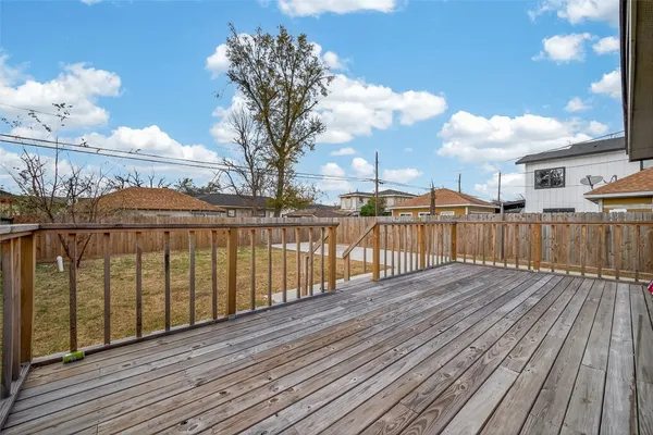 $2,250 | 4309 Beggs Street, Houston, TX 77009