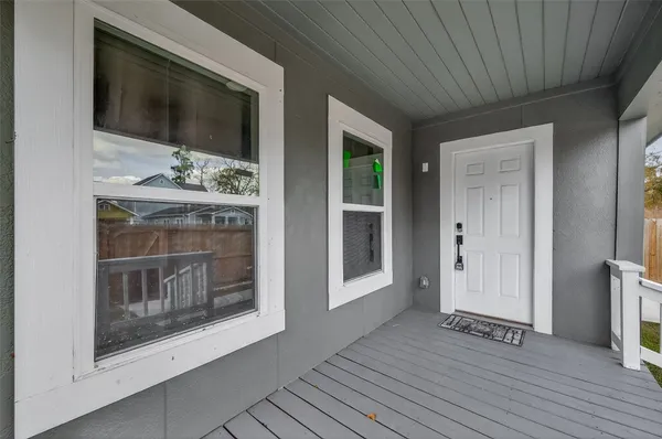 $2,250 | 4309 Beggs Street, Houston, TX 77009
