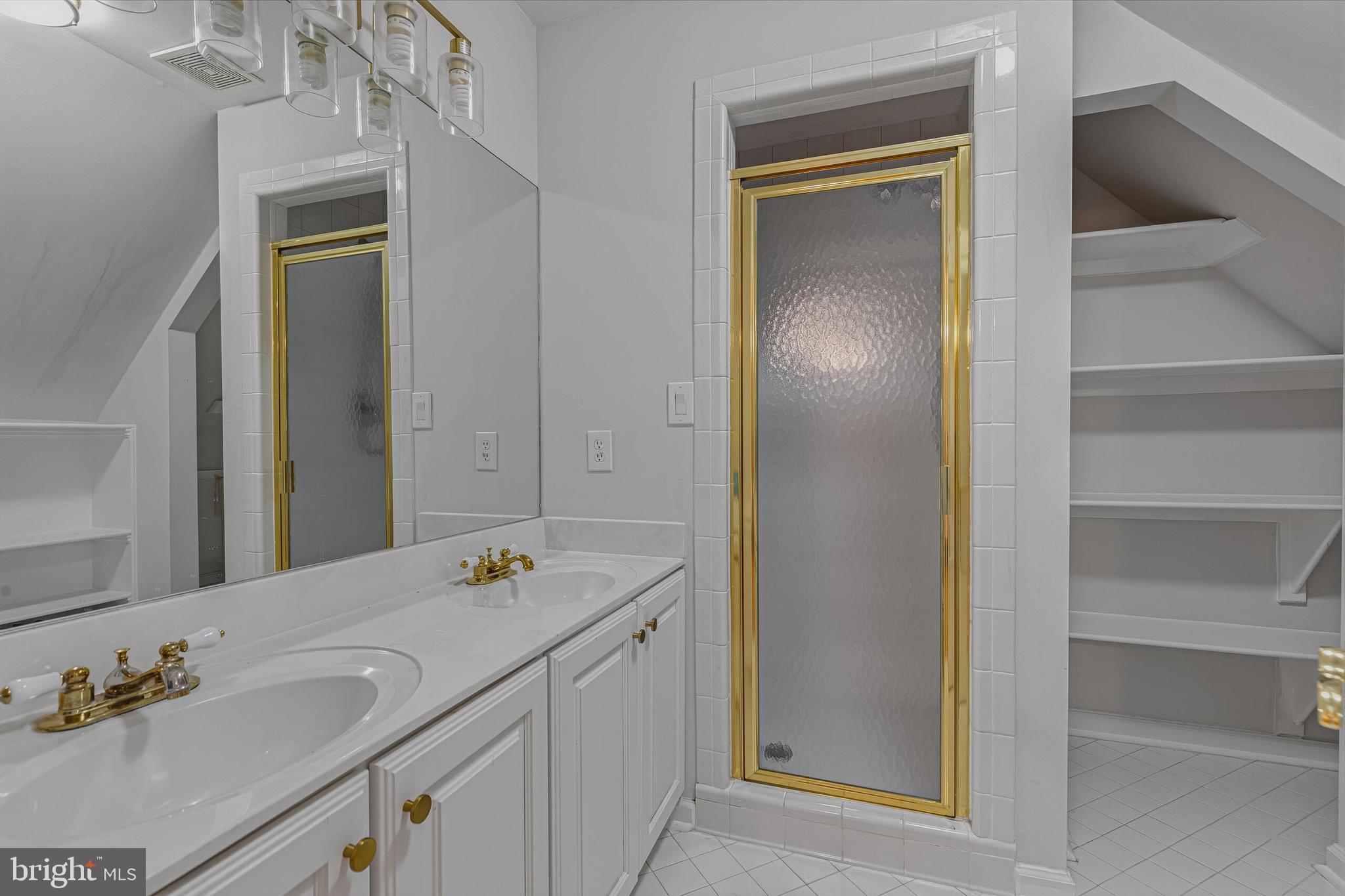837 Seneca Road Great Falls, VA 22066 - Photo 42 of 49
