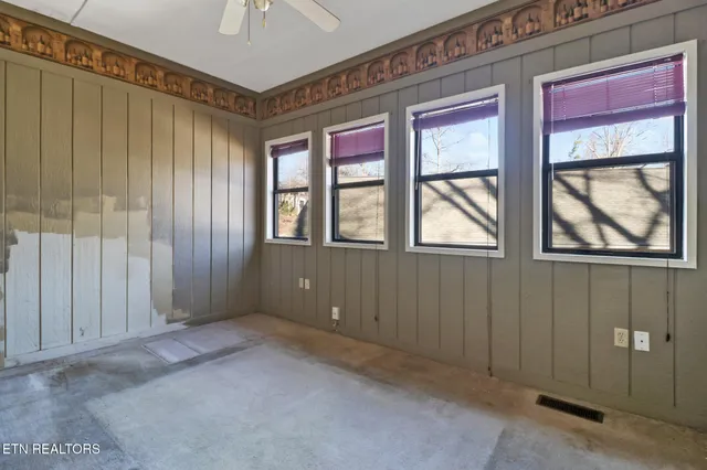 $485,000 | 121 Inata Circle, Loudon, TN 37774