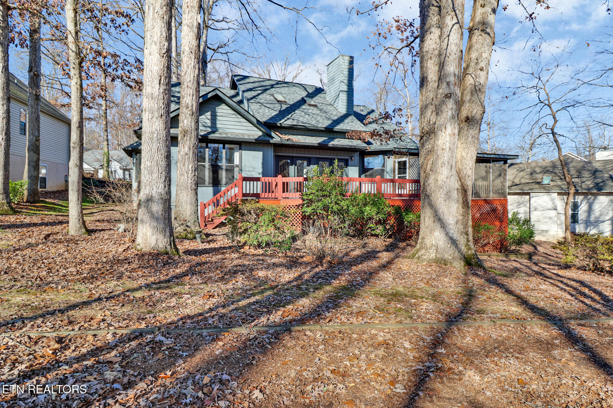 121 Inata Circle Loudon, TN 37774 - Photo 4 of 52 if1a3922-if1a3926