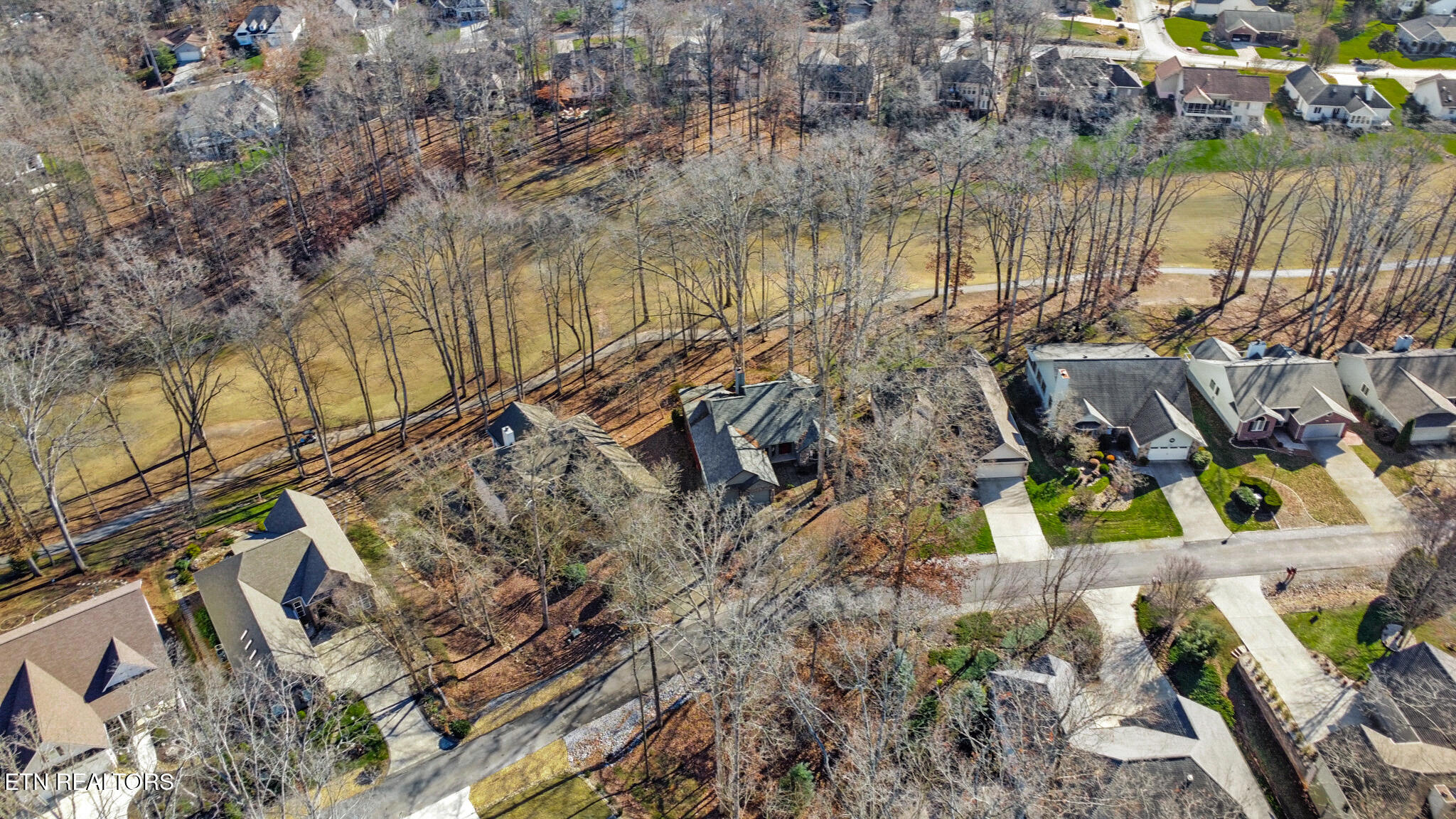 121 Inata Circle Loudon, TN 37774 - Photo 45 of 52 dji_0348-dji_0350