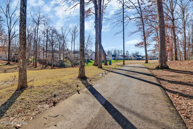 $485,000 | 121 Inata Circle, Loudon, TN 37774