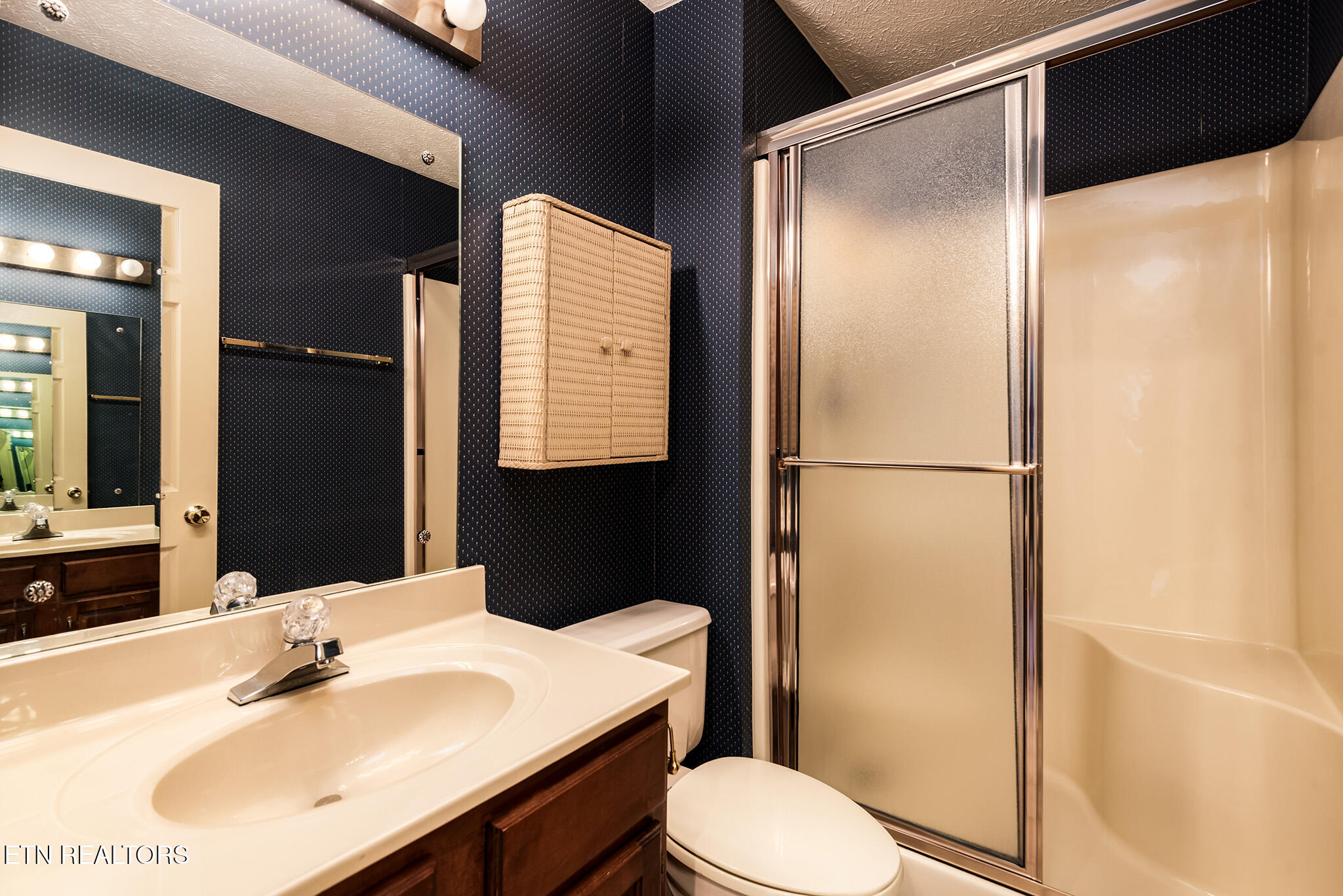 337 Suburban Road Knoxville, TN 37923 - Photo 22 of 25 337_Suburban_122
