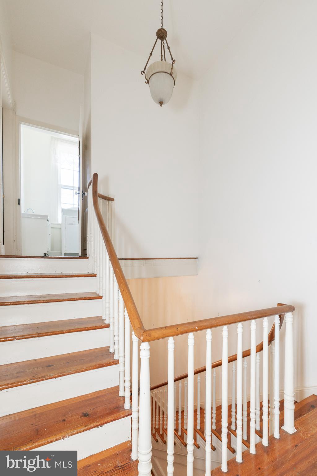 5378 Main Street Stephens City, VA 22655 - Photo 36 of 58 a view of entryway
