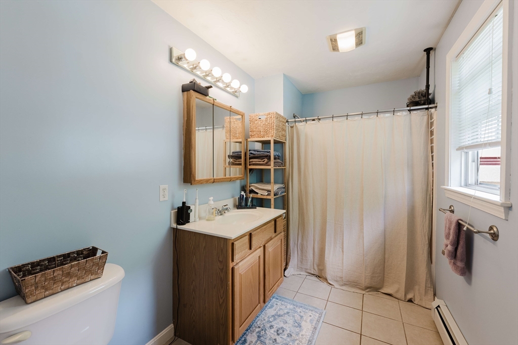 1241 Sharps Road Swansea, MA 02777 - Photo 11 of 20