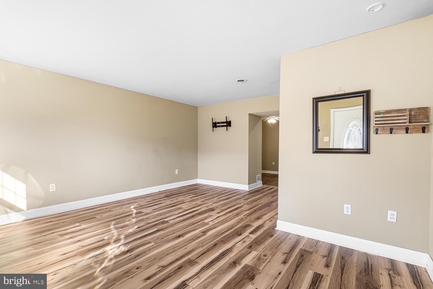 515 North York Road, Unit 1C Willow Grove, PA 19090 - Photo 16 of 19