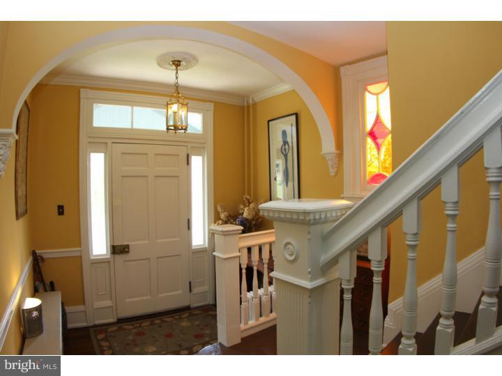 25 West Mill Road Flourtown, PA 19031 - Photo 3 of 25 Foyer