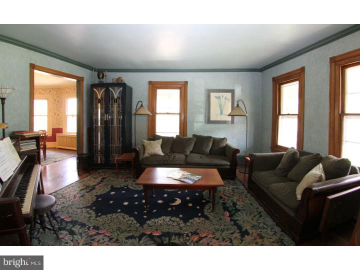 25 West Mill Road Flourtown, PA 19031 - Photo 5 of 25 Living Room