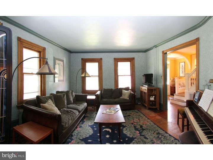 25 West Mill Road Flourtown, PA 19031 - Photo 6 of 25 Living Room