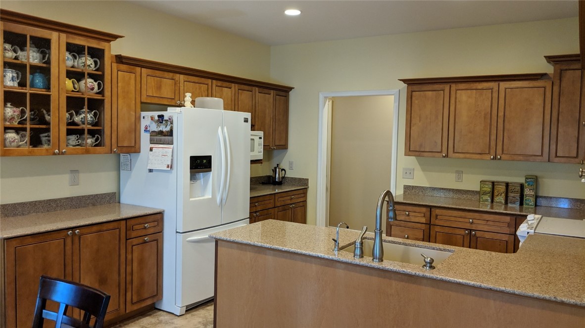 2 Spinnaker Way Salem, SC 29676 - Photo 2 of 20 Gallery Image 2