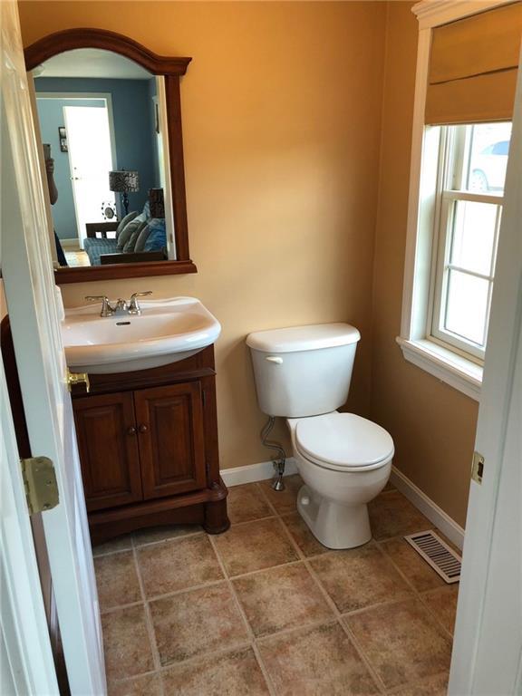 13 County Road Lubec, ME 04652 - Photo 9 of 29 Photo