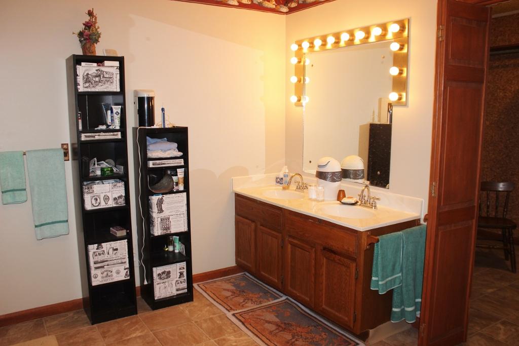 1800 Repass Road New Market, TN 37820 - Photo 17 of 39 Master bath, better (1024x683).jpg
