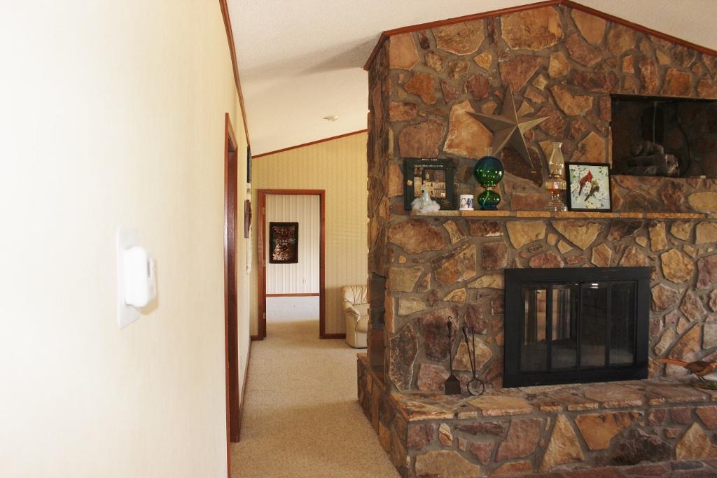 1800 Repass Road New Market, TN 37820 - Photo 6 of 39 view through to master (1024x683).jpg