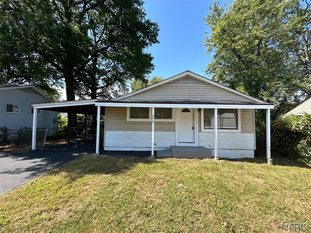 248 Perthshire Road St. Louis, MO 63137 - Photo 1 of 16
